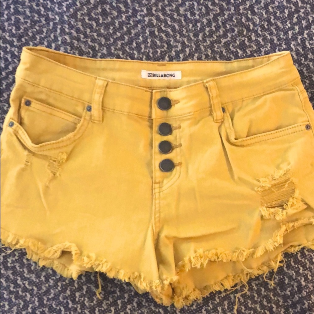 Billabong Yellow Short